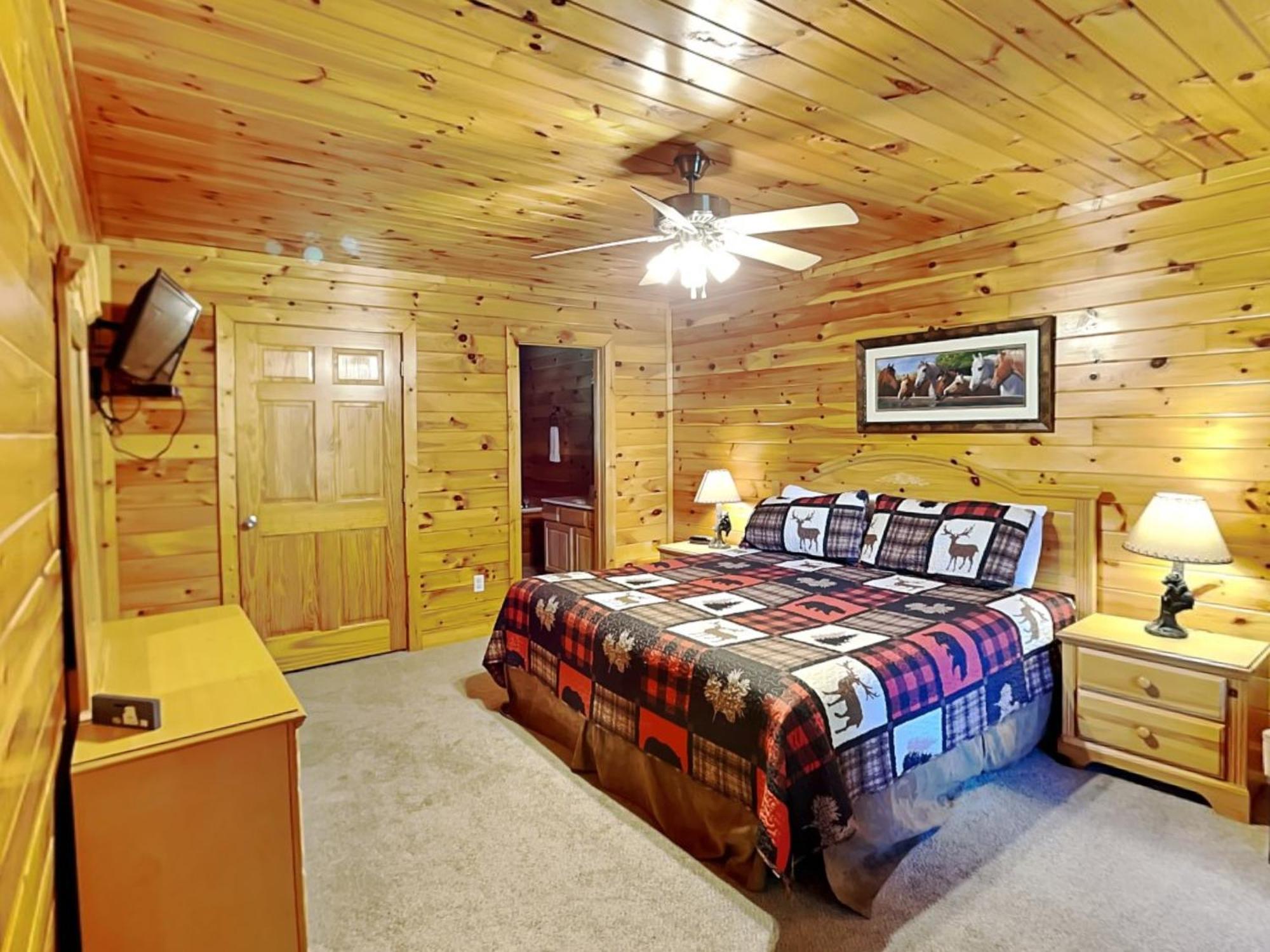 Apple Bear Lodge, 4 Bedrooms, Sleeps 18, Jacuzzis, Pool Table, Hot Tub Gatlinburg Exterior photo